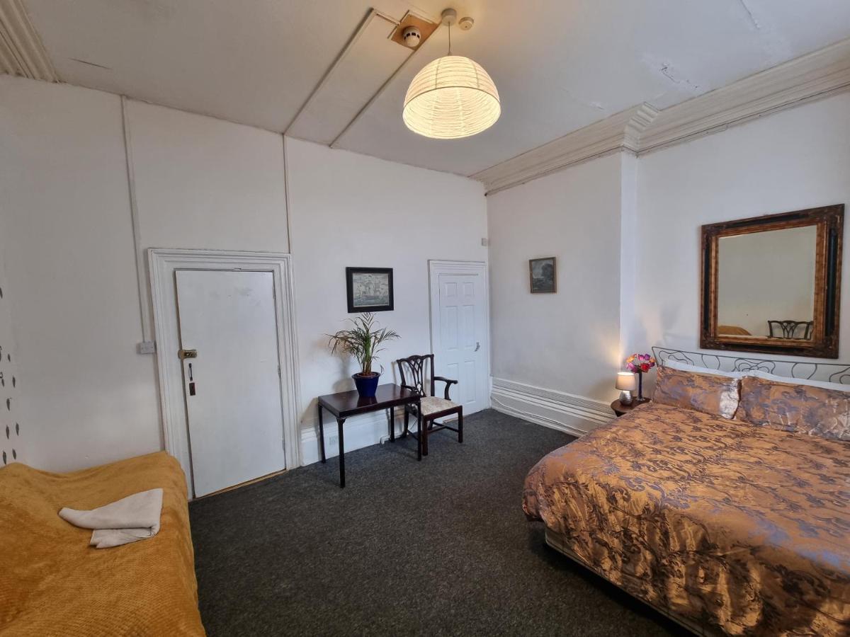 Large Flat Next To Port, Cliffs, Beach With Parking โดเวอร์ ภายนอก รูปภาพ