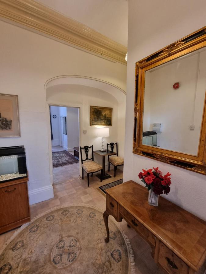 Large Flat Next To Port, Cliffs, Beach With Parking โดเวอร์ ภายนอก รูปภาพ
